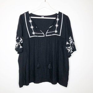 OLD NAVY Embroidered Blouse
